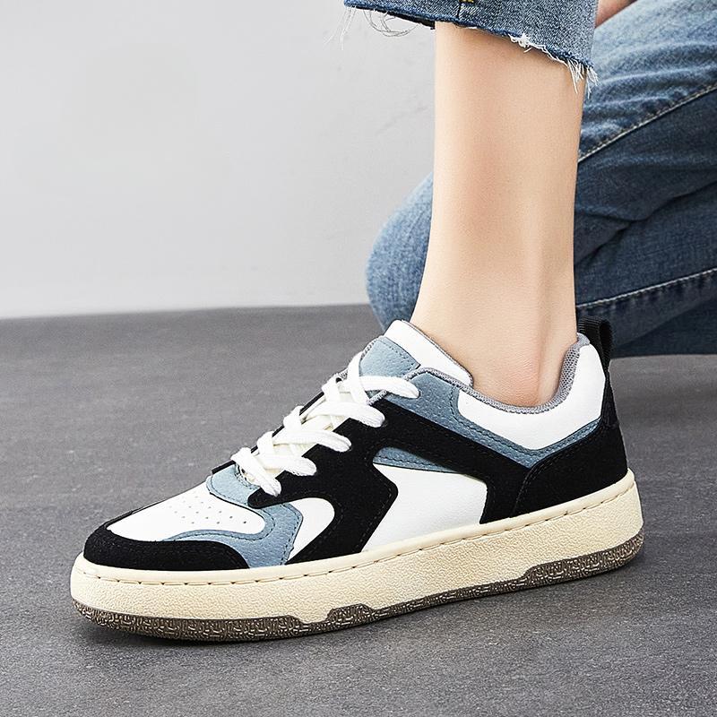 Casual Shoes Women Flat  Designer Spring Fashion Lace Up Women Sneakers Comfort Lightweight Non Slip Sports Shoes Female