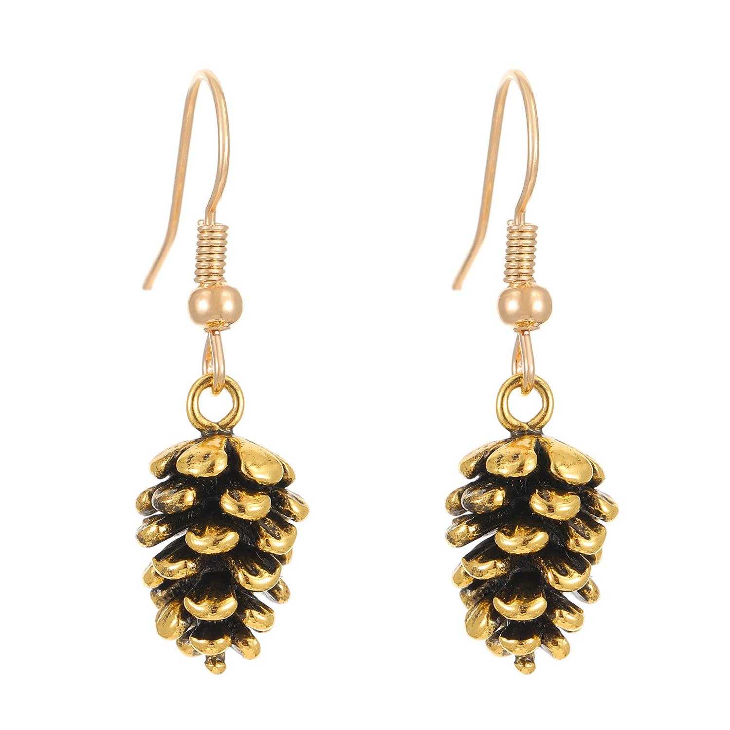 

Retro Bohemian Pine Cone Earrings: Versatile Alloy High-End Niche Fashion for Women