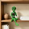 Patio Landscape Decoration Resin Alien with Beer Glass Figurine, Decorative Desktop Ornament, Creative Table Exquisite Hand Carved Statue for