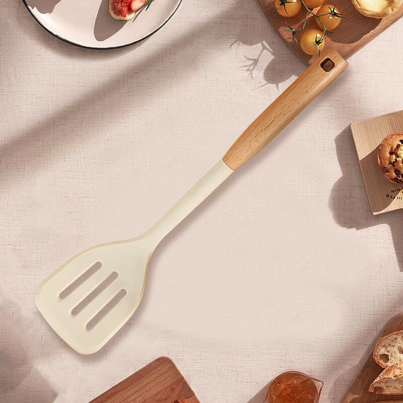 Silicone Frying Spatula with Wood Handle