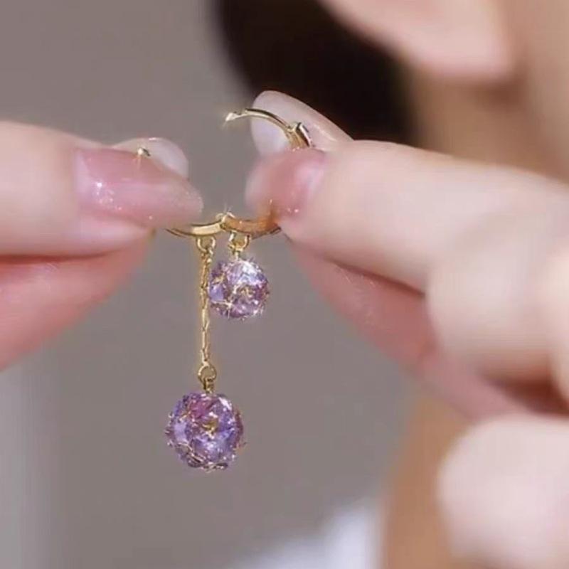 Elegant Zircon Ball Tassel Earrings with a Luxurious Design for All Occasions