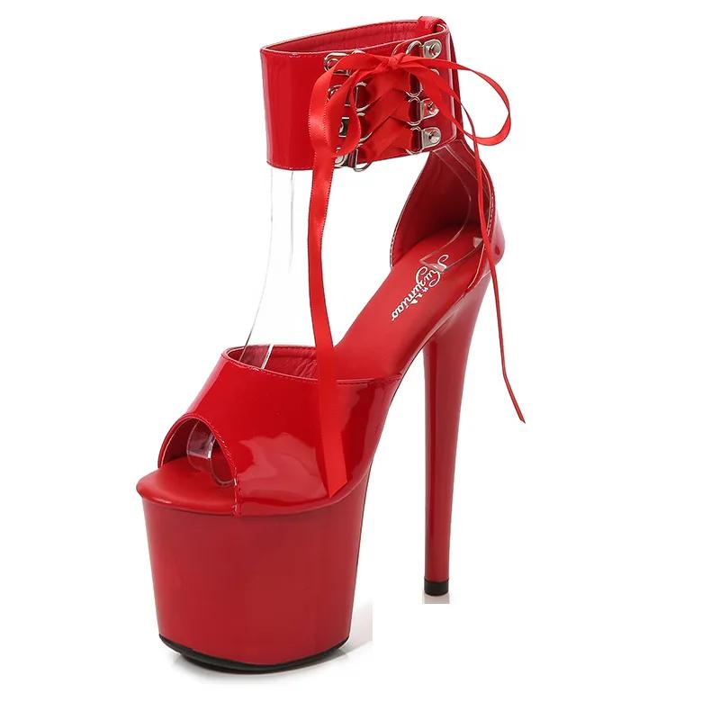 Módní lakovaná kůže 20cm extra vysoké boty na podpatku, tenké podpatky, sexy nýty, voděodolná platforma, nenáviděné nebesky vysoké ultra vysoké sandály