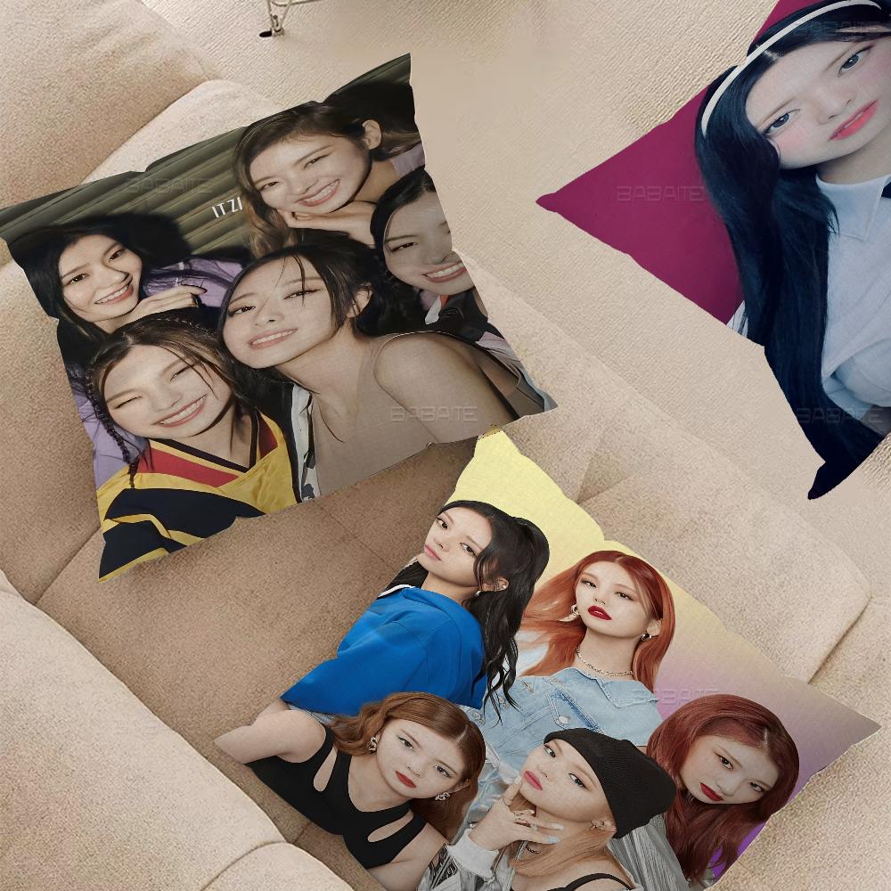 J-YP I-itzy Girls 45*45cm Cushion Cover Pillow Cover Decor Pillowcase Home Pillowcase For Couch Pillow