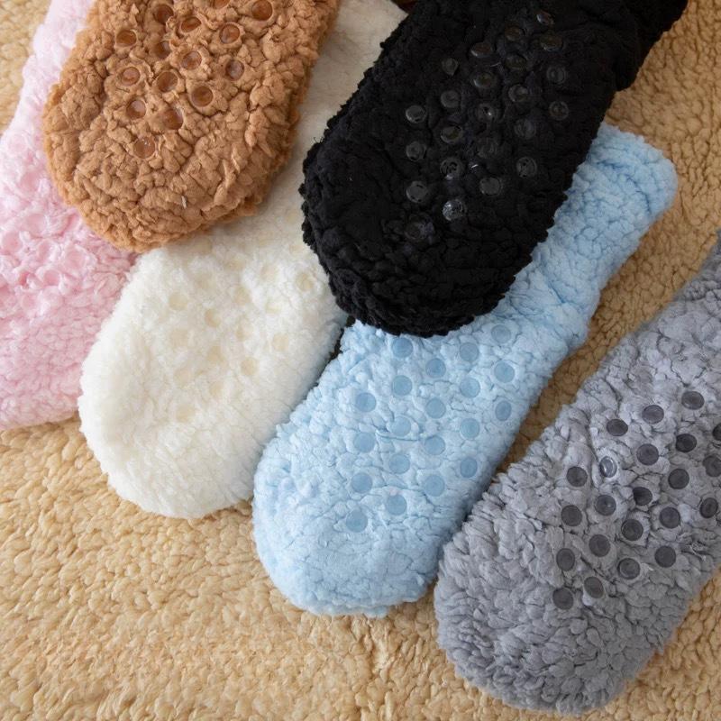 Adult Coral Fleece Breathable Socks Winter Extra-thick Lambswool Socks Sleep Socks Mid-calf Floor Socks Maternity Warm Socks