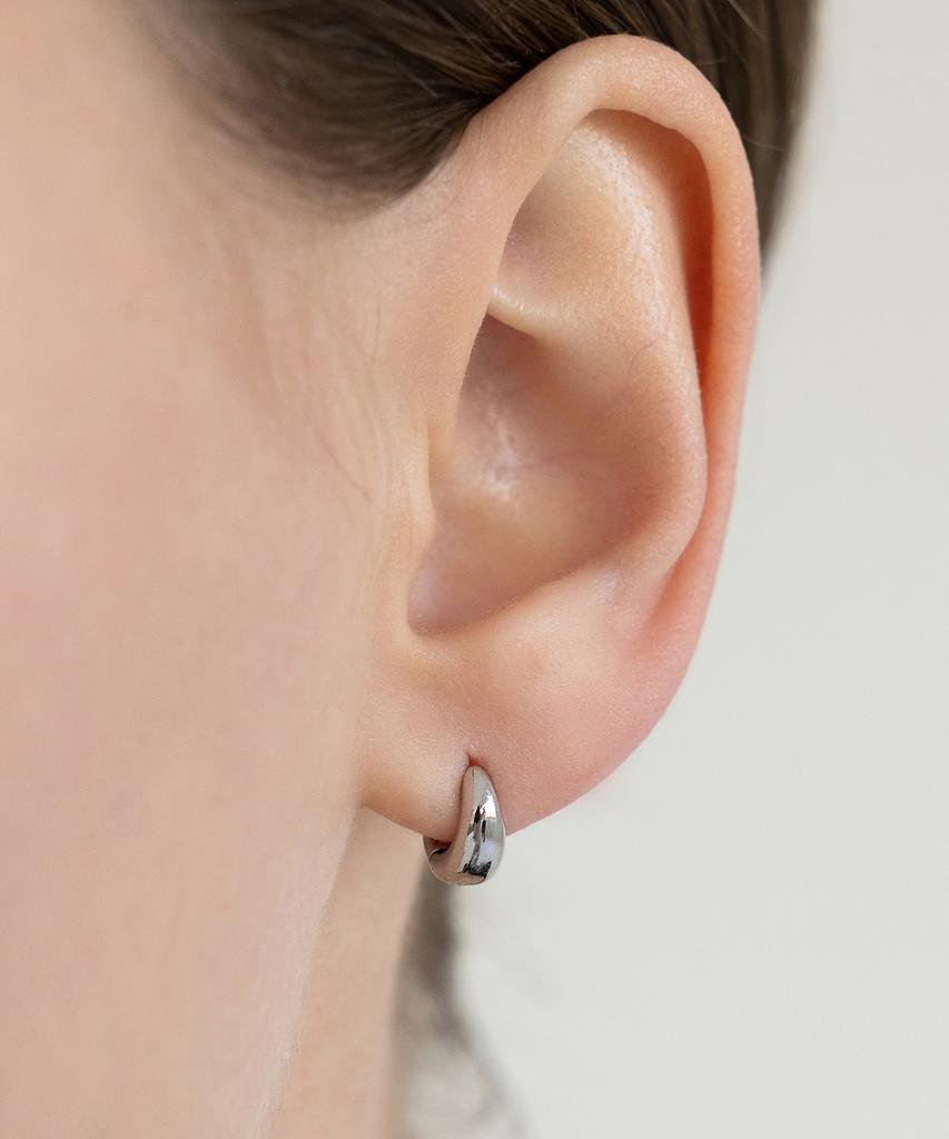 Tatiana Minimal Teardrop Hoop Earrings Ec3297 (S/M/L)