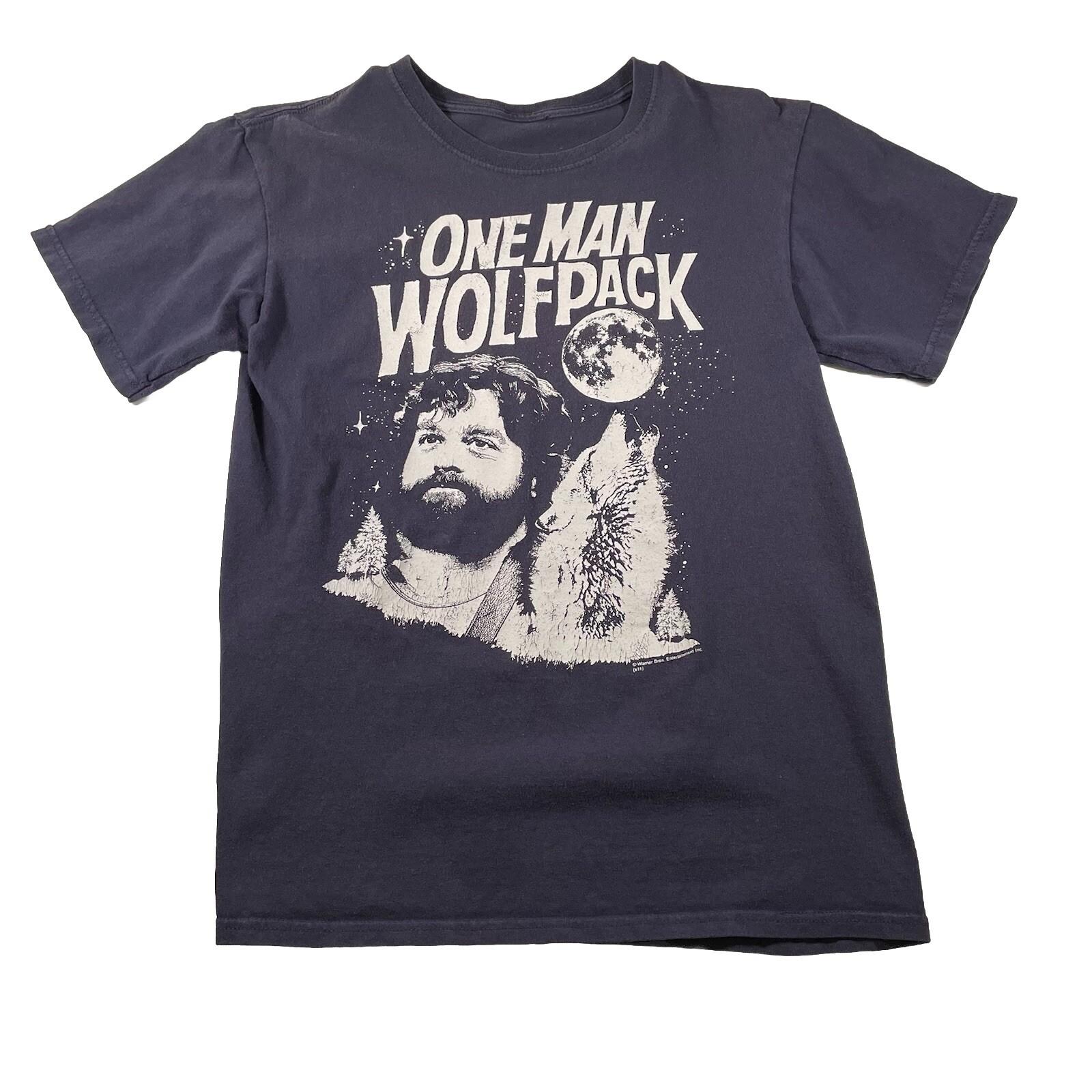 The Hangover Movie Fits M One Man Wolfpack Graphic Alan Warner Bros 2011 Unisex T-Shirt S