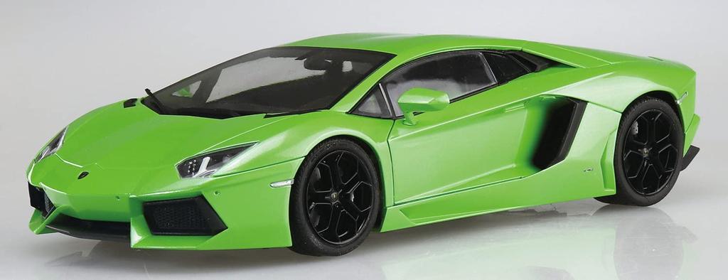 Aoshima Bunka Kyozai Model Series 2011 Lamborghini Aventador Green Plastic Model 1/24 Pre-painted Pre-painted 01-C