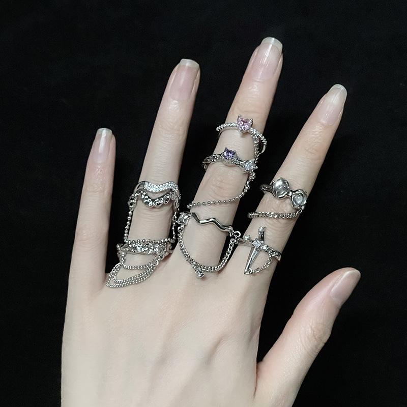 Niche Design Sense Cold Wind Chain Love Opening Simple Fashion High Sense Index Finger Ring Women