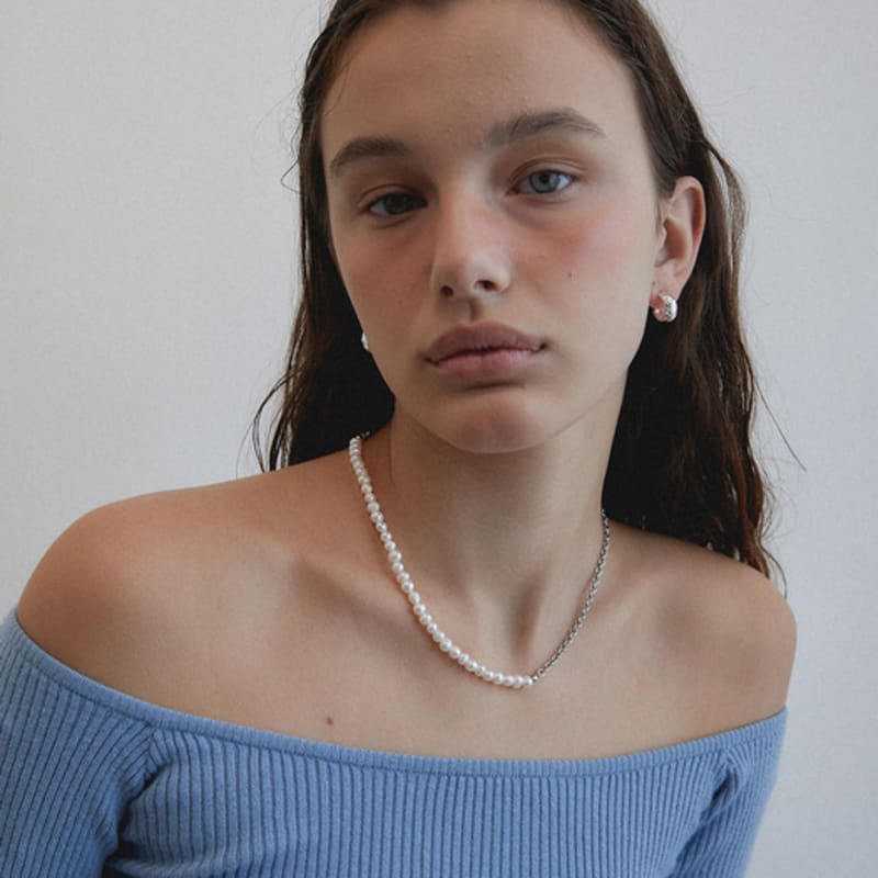 

MIDNIGHT MOMENT half and half necklace GOLD