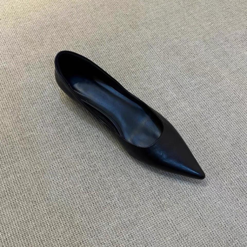 Handgefertigtes Ledermuster Französisches Temperament Flache Schuhe Damen 2025 neu Spitz Einfach Vielseitig Berufsschuhe Täglich