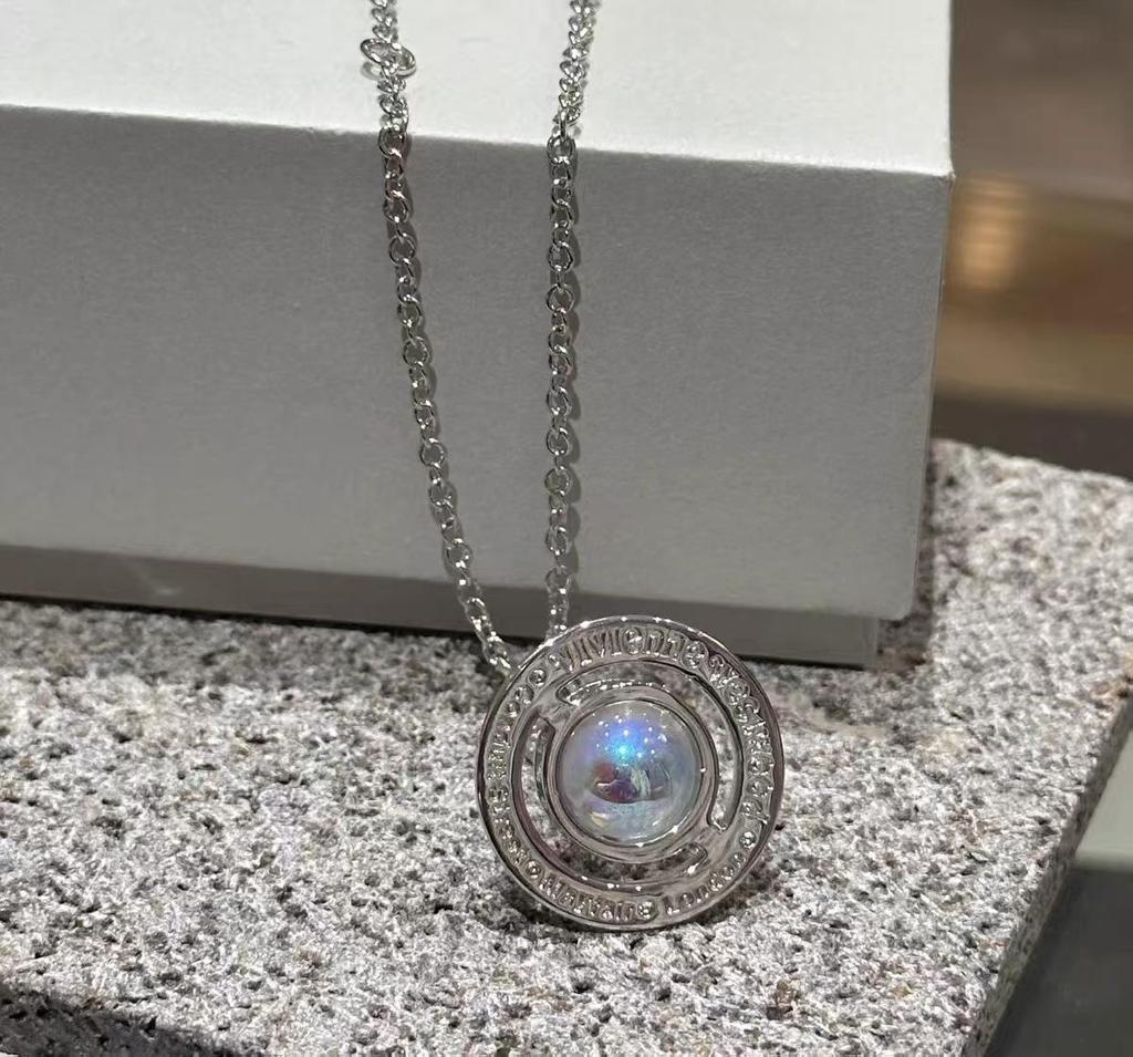 Náhrdelník Empress Dowager Aurora Laser Style Orb s průsvitným designem planety