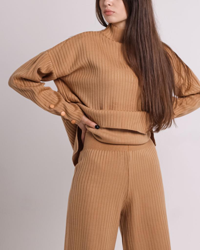 Suit with Buttons Avrile 91897 Beige