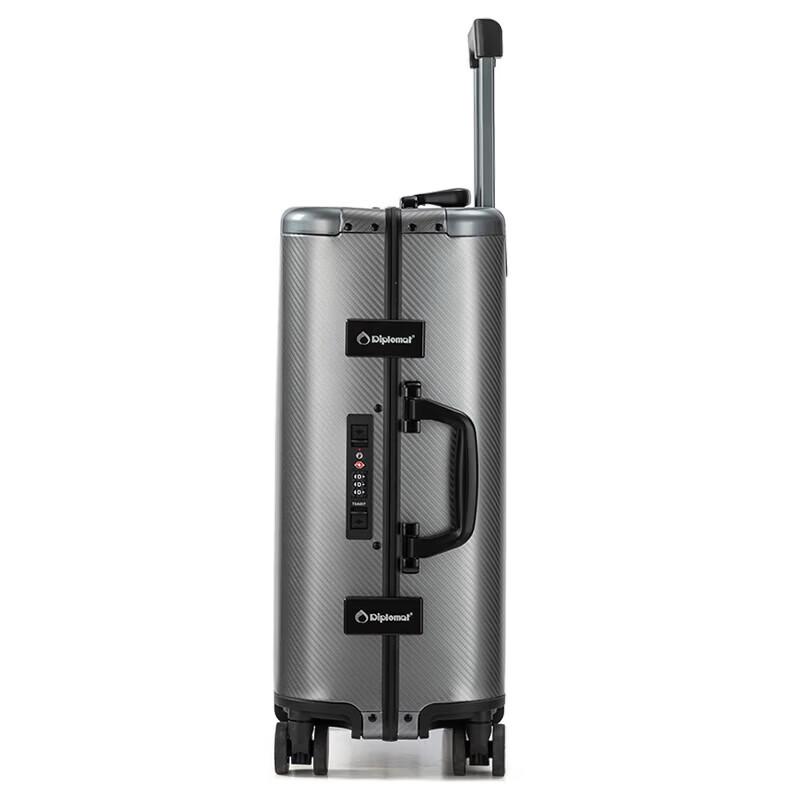 Diplomat DS-13102 Hardside Spinner Luggage