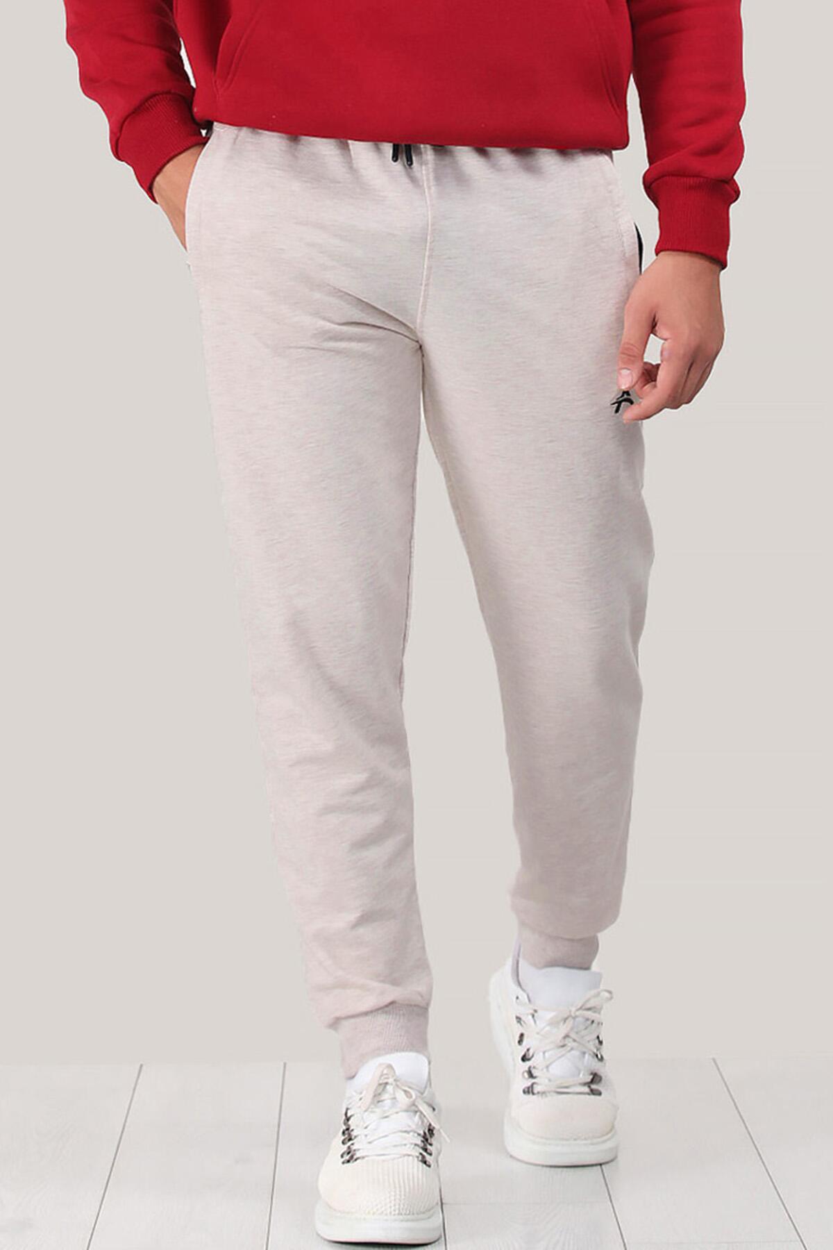 

Men s Cuffed Tracksuit Bottoms S кремовый