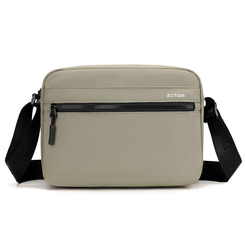 Men's Shoulder Bag Lightweight Outdoor Crossbody Bag