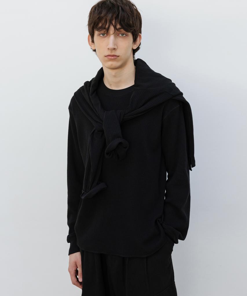 INSILENCE Waffle Crew Neck Long Sleeve Black