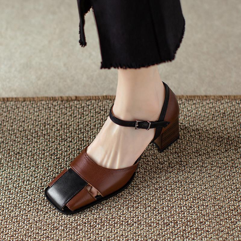 2024 Nové jarní dámské lodičky Lakovaná kožená obuv pro ženy Obuv s hranatou špičkou Masivní podpatek Jednoduché vysoké podpatky Mary Janes Pevné boty