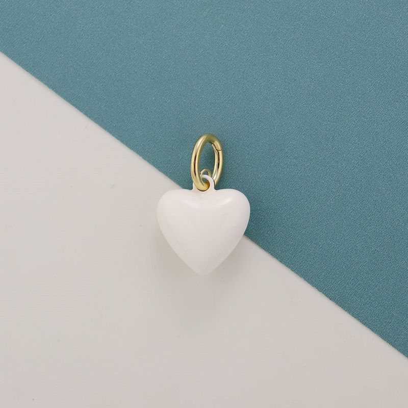 Colorful Hearts American Niche Ra Enamel Heart Moon Pendant Necklace for Women, Versatile and Fashionable