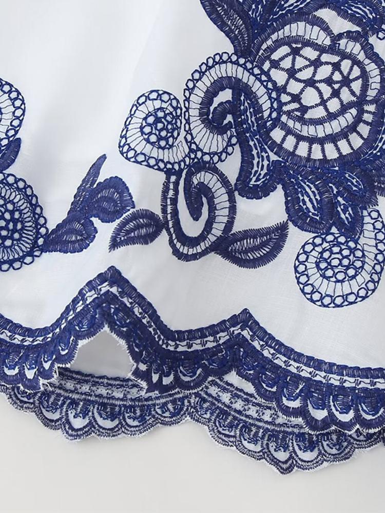 Вышитые рубашки с рукавами «летучая мышь» и юбками — фото 9