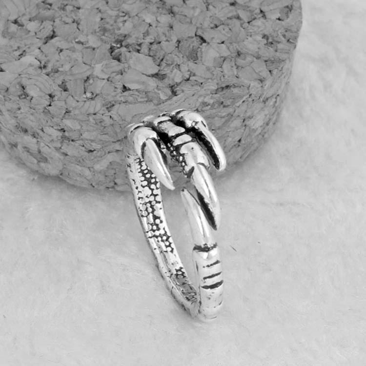Punk Popular Jewelry Domineering Male Dragon Claw Retro Ring