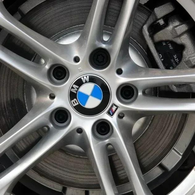 Mpower Mtech Amblem Rozet Jant BMW Araba Çıkartması BMW E90 E60 F30 F10 G01 G20 G30 E84 F48 F39 F25 G01 F15 G05 Dekorasyon Kapak