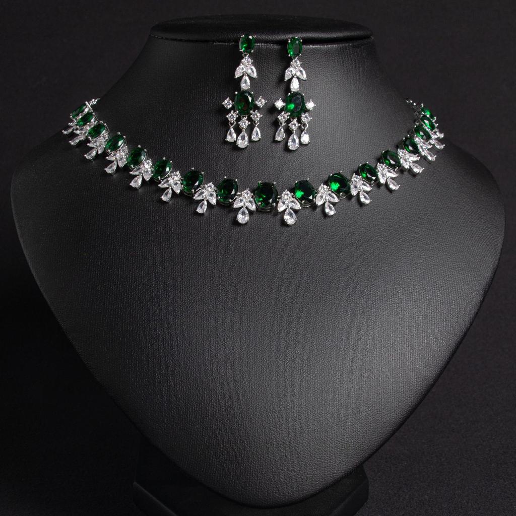 Women's Light Luxury Design Elegant Zircon Tassel Necklace Earring Set Fashionable And Versatile With A Unique Design Sense