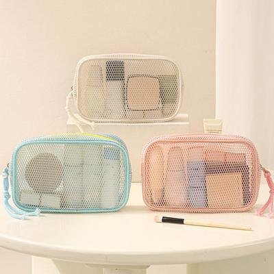 Kosmetiktasche aus Mesh, tragbarer Reise-Make-up-Organizer, atmungsaktiver Kulturbeutel mit Reißverschluss und Kordel zum Aufhängen für Zuhause, Büro, Fitnessstudio
