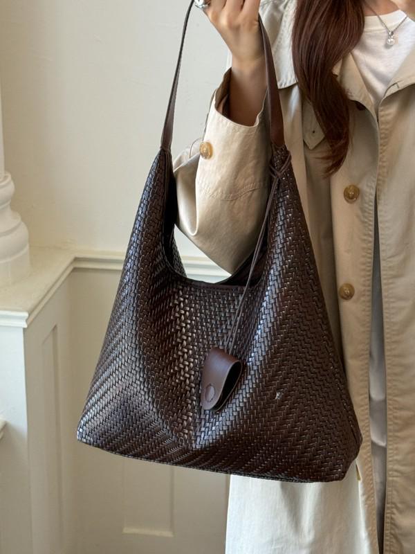 High-End Simple Retro Woven One-Shoulder Tote Bag - Stylish and Trendy Mother-Child Design