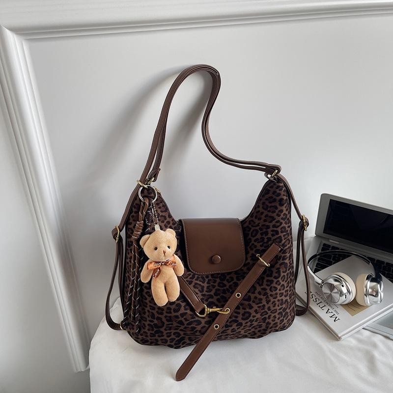 Fashion Women's Bag Single Shoulder Tote Bag Women's 2025 Autumn New Women's Bag Backpack Light Travel Backpack Women