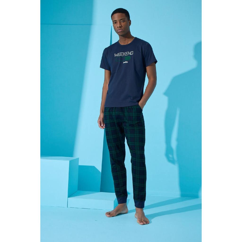 Marineblaues kurzärmliges Herren-Pyjama-Set mit Wochenend-Print