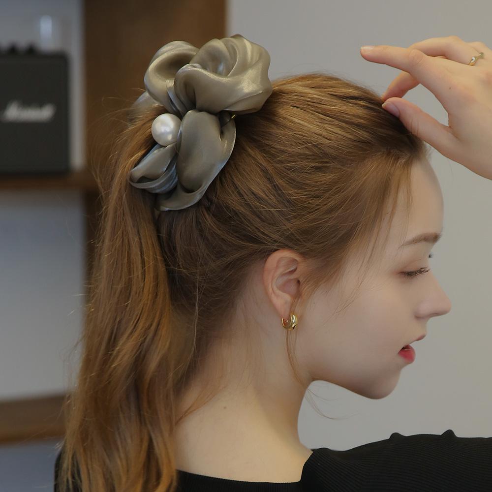 Dieuamour Glossy Big Pearl Hair Scrunchie 2 Colors