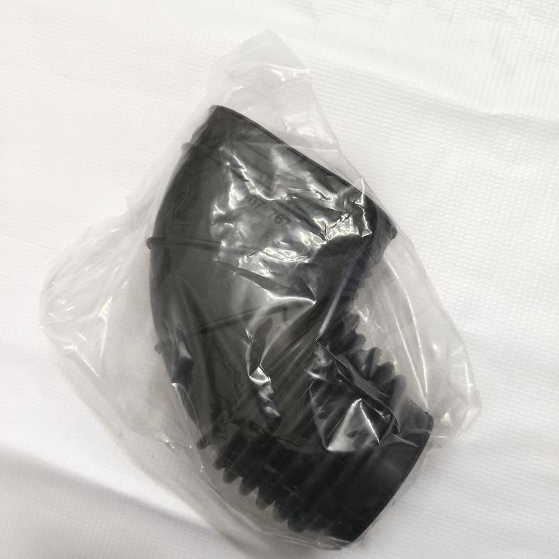 Hot Sale Auto Parts Rubber Air Intake Hose 13711707767 For BMW E34 E32