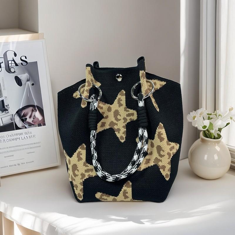 New Leopard Star Knitted Tote Bag for Women Large Capacity Bucket Bag Versatile Handbag for Commute Work and Daily Use