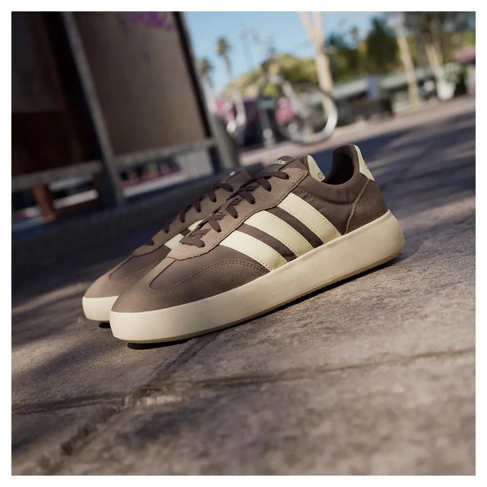 Adidas Sneakers Barreda Decode