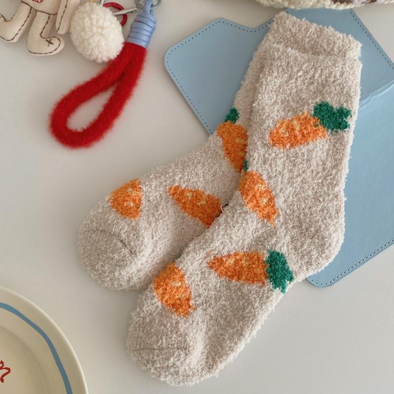 Female Autumn and Winter Plush Thickened Warm Lovely Coral Velvet Home Sleep Floor Tube Cotton Socks