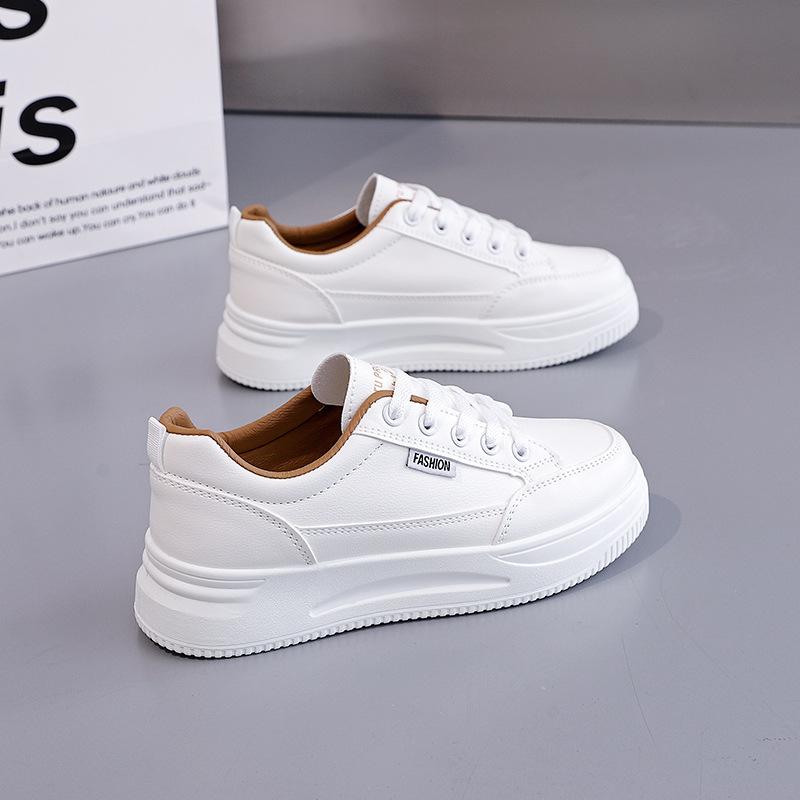 Simple and Versatile Flat White Shoes Children's 2 New Summer White Shoes Sports and Leisure Board Shoes Spring and Autumn Women's Shoes