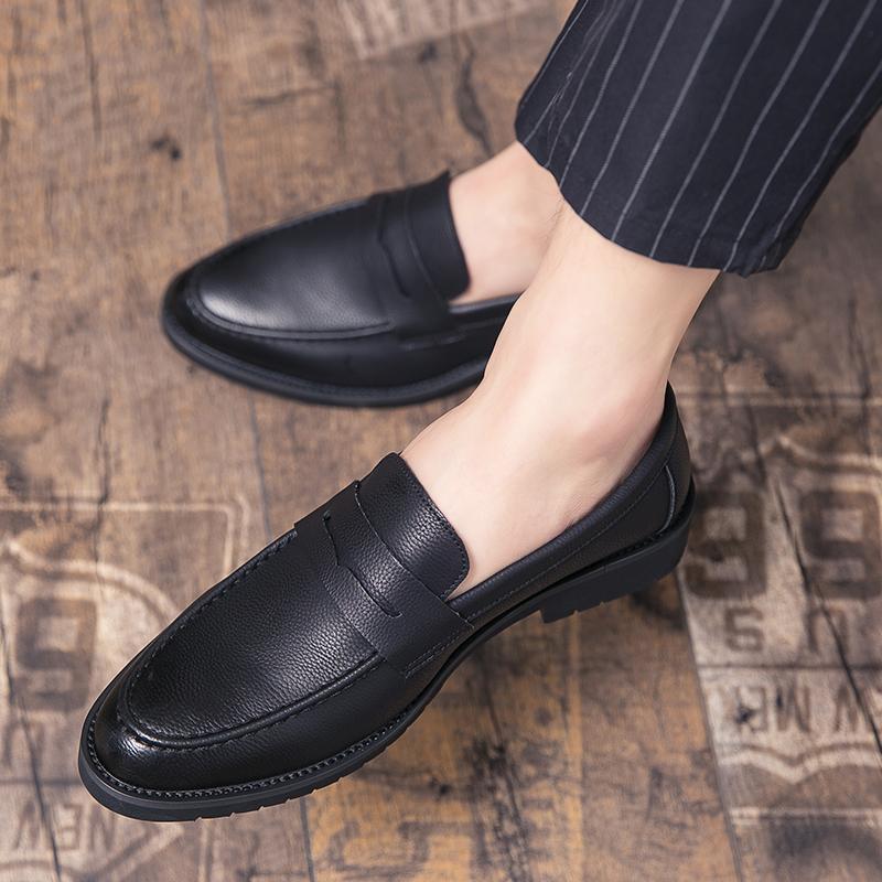 Fashion New Men Fashion Gentleman Business Leather Shoes Male All Match Dress Wedding Homecoming Footwear Lightweight Hairstylist Shoes