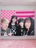 Arazzo Jack & Johnny Bandiera Rosa 36X60 Pollici, Divertente Decorazione Murale a Tema Colby per Man Cave, Stanza del Dormitorio e Stendardo per Feste all'Aperto