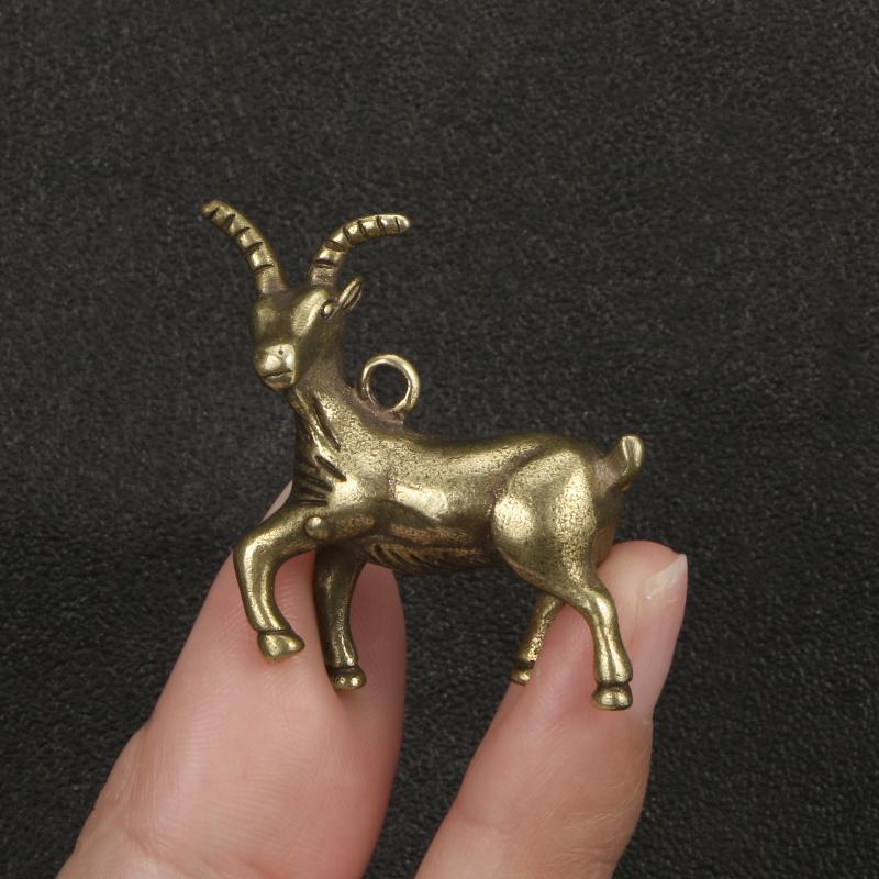 Retro Antelope Brass Statue Mini Desktop Decor Ornament Heavy Duty Paperweight for Study Room Office Home Decor