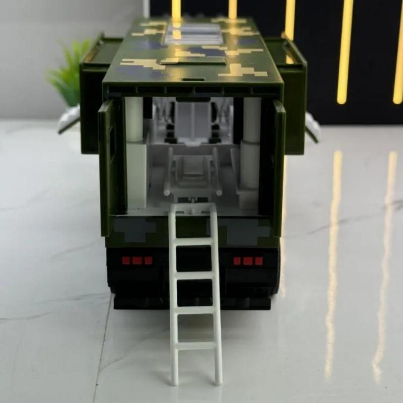 1/32 Injection Molding Military Multifunctional Vehicle Medical Sound and Light Mainan Pullback Car Boy Gift