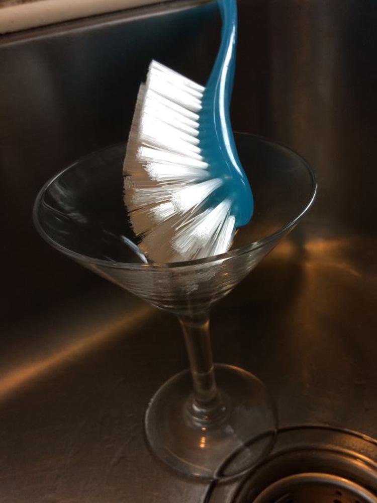 Long-Handled Nylon Cleaning Brush - Powerful Stain Remover for Kitchen, Plastic, Daily Use, Colorful Design.