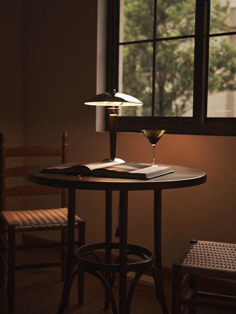 Vintage American Bauhaus Solid Wood Table Lamp for Living Room, Study, Bedroom, or Bedside - Simple Retro Decor.