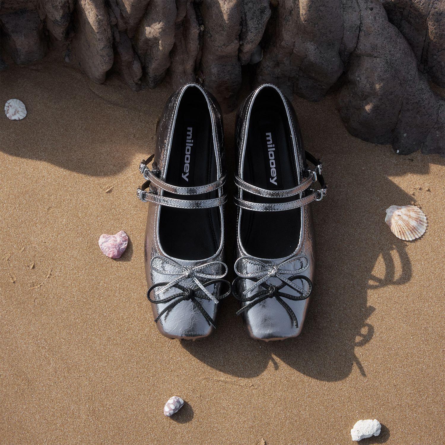 

[Баллетки Мэри Джейн Bailey] Французский квадратный носок бант внутренняя высота увеличение 2025 осень новые туфли Мэри Джейн одинарные женские 40