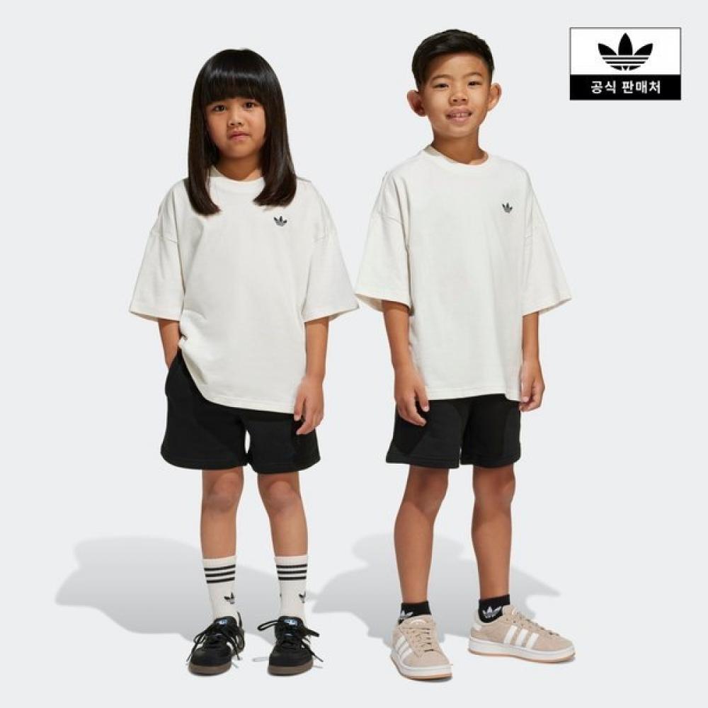 

Adidas Kids Adidas Kids Adidas Disney Mickey Mouse шорты футболка комплект A110