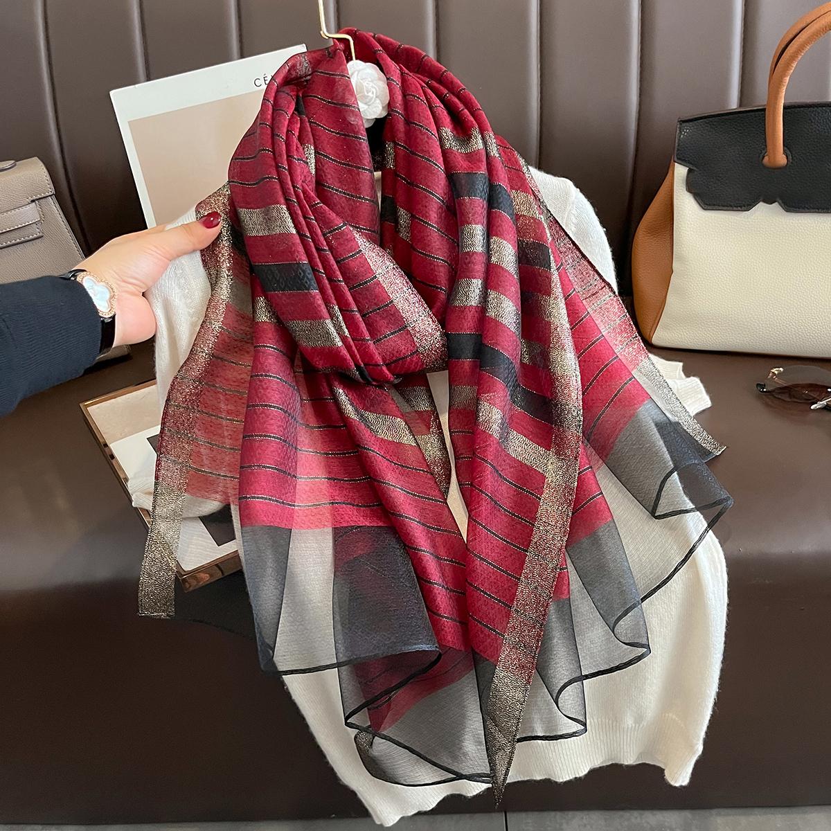 2024 New Versatile Women s Cut Flower  Gradient Flower Silk Scarf Spring Shawl and Wrapped Women s Scarf Cuelleras Invirno