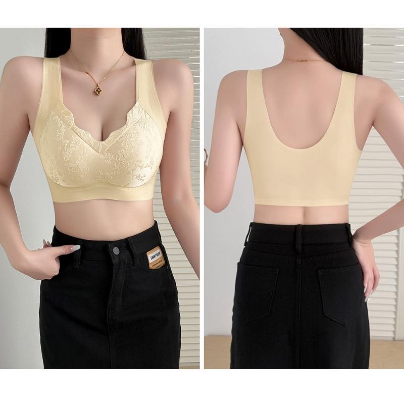 Women Wide Shoulder Seamless Wireless Vest Style Gathering Bra With Chest Pad