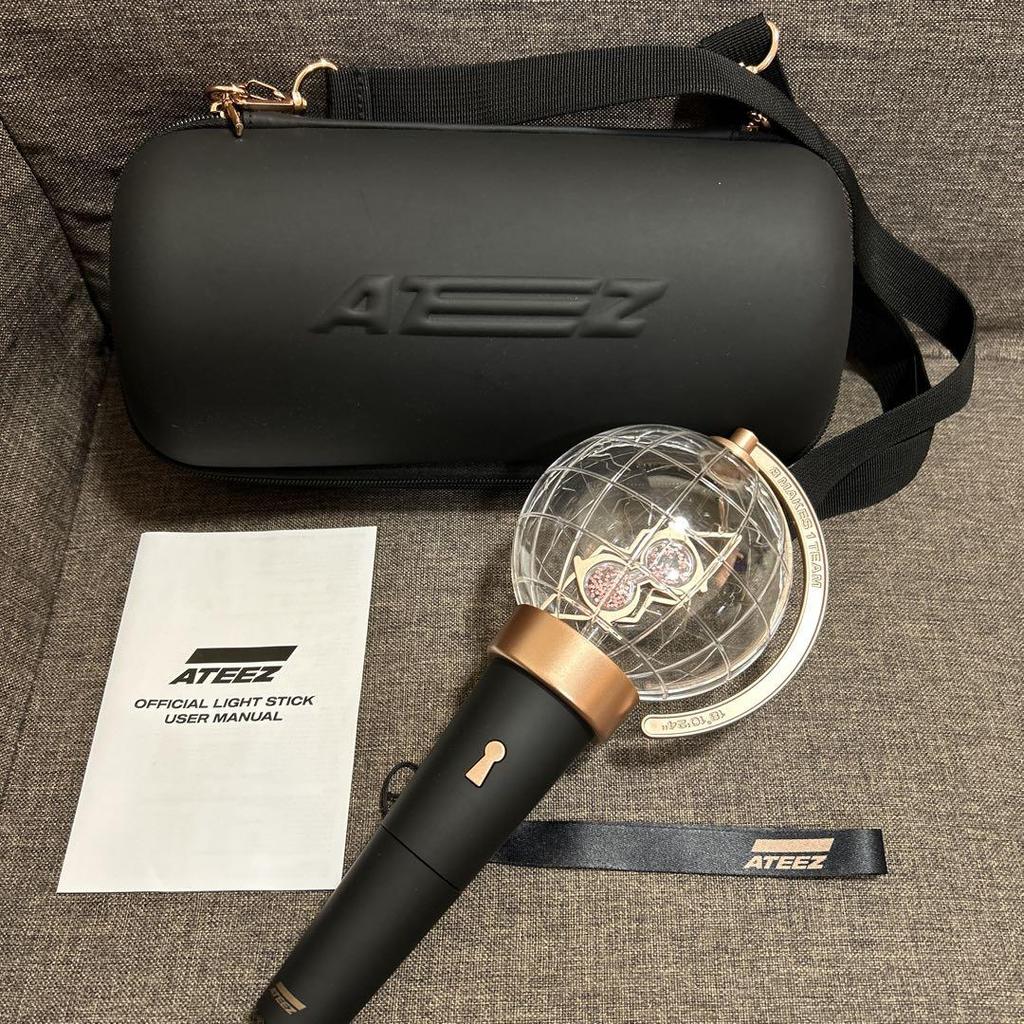 [USED] ATEEZ Official Penlight Ver.1 Lightini with Penlight Case