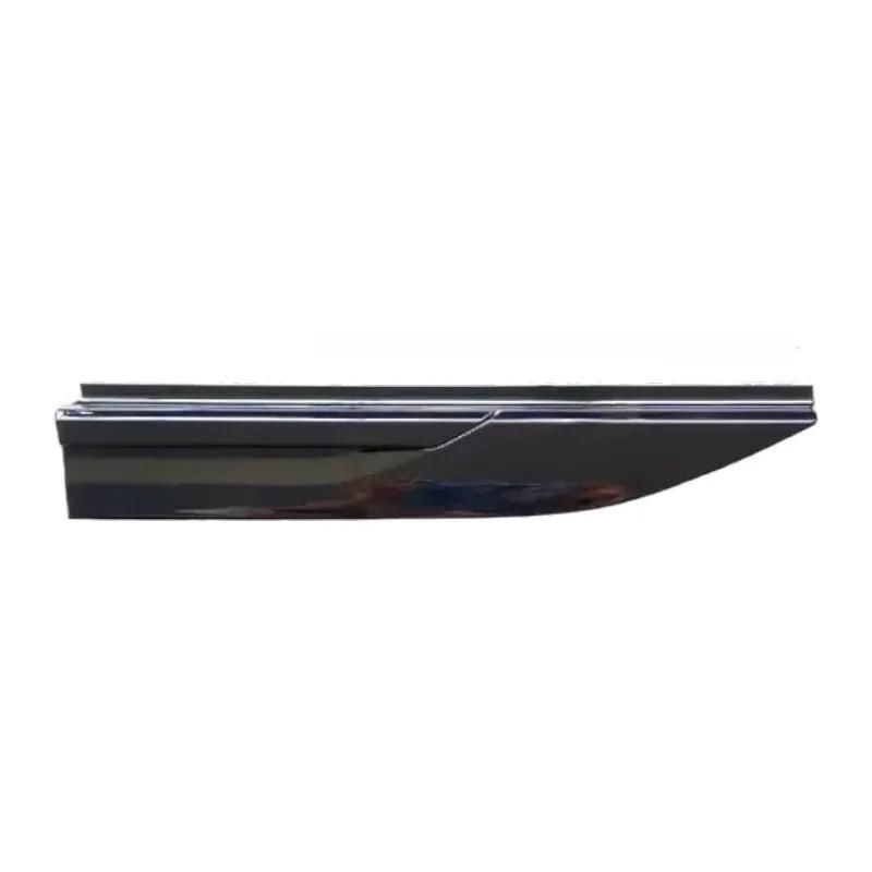 LR092661/LR09260: Compatible with 2017 Land Rover Range Rover Velar Black Fender Vents.