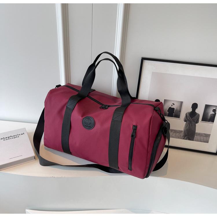 Korean-style travel bag, large-capacity shoulder and crossbody bag with separate shoe compartment, sports and fitness bag, storage bag, yoga bag