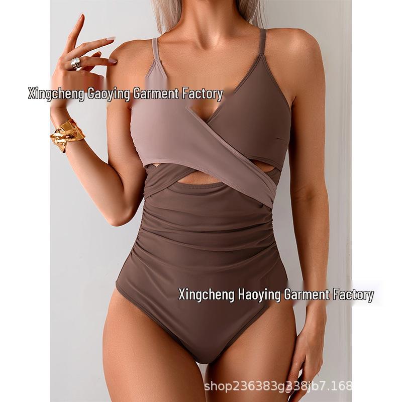 

2025 Новый купальник-монокини с цветными блоками и завязками в европейском и американском стиле Medium темно-коричневого/светло-коричневого